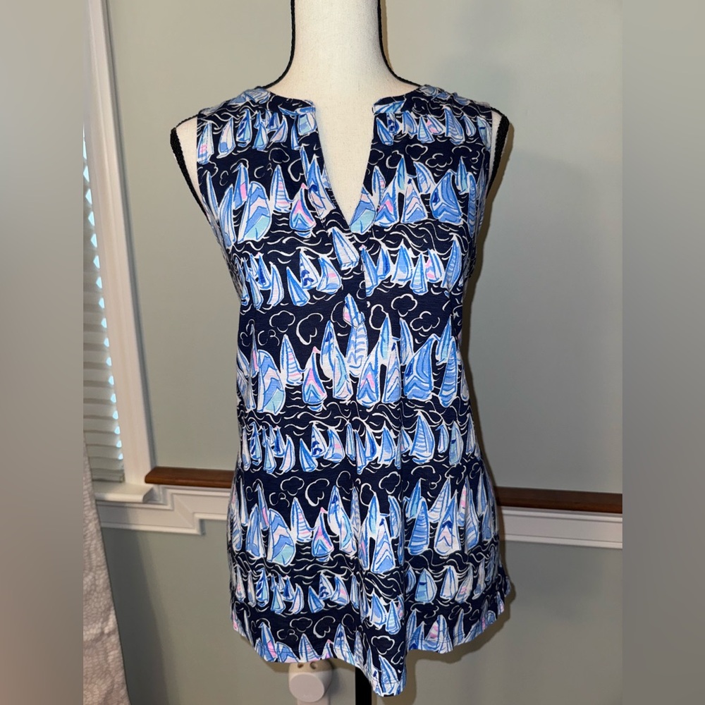 NWT LILLY PULITZER DEV KNIT TOP